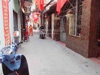 Bán gấp mảnh đất lô góc  còn sót lại hơn 5 tỷ tại bùi xương trạch, 36 mét