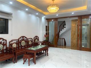Siêu phẩm lô góc, thang máy, phố tôn đức thắng, sát mặt phố, dt 42m2 x 6t, mt 4m