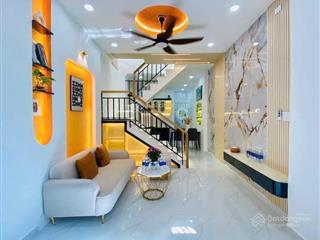 Nhà đẹp phố ngọc khánh, ngõ thông, mới koong full nt, cách ô tô 30m, dt 42m2 * 5 tầng