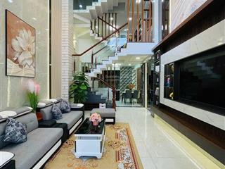 Bán nhà phố giảng võ, ngõ nông gần phố, cách ô tô chỉ 30m, mới full nt, dt 42m2 * 5 tầng