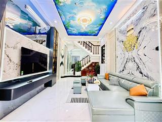 Bán nhà phố cát linh, nhà mới full nội thất, cách ô tô 50m, ngõ thông thoáng gần phố, dt 44m2 * 5t