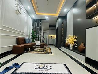 Bán nhà phố chùa láng, lô góc thoáng sáng, mặt ngõ thông kinh doanh, cách ô tô 30m, dt 50m2* 5t