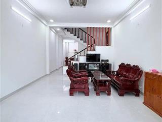 Hiếm phố hào nam, lô góc 2 thoáng, ô tô cách 30m, sát mặt phố, dt 39m2 5 tầng