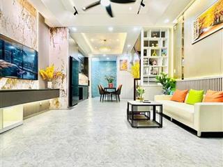 Duy nhất, phố vũ thạnh, lô góc 2 thoáng, nhà mới ở ngay, cách ô tô 40m, dt 36m2 * 5 tầng, mt 4m
