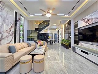 Giảm sâu! căn góc kim mã, ngõ thông kinh doanh, dân xây ở ngay, ô tô 30m, dt 46m2*5t