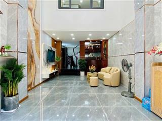 Vip đội cấn, lô góc 2 thoáng, nhà mới full nội thất, cách ô tô 30m, ngõ thông, dt 42m2 5 tầng