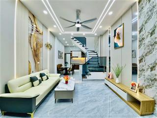 Hiếm phố chùa láng, lô góc 2 thoáng, ngõ nông gần phố, cách ô tô chỉ 38m, 3 gác tránh, 41m2* 5 tầng