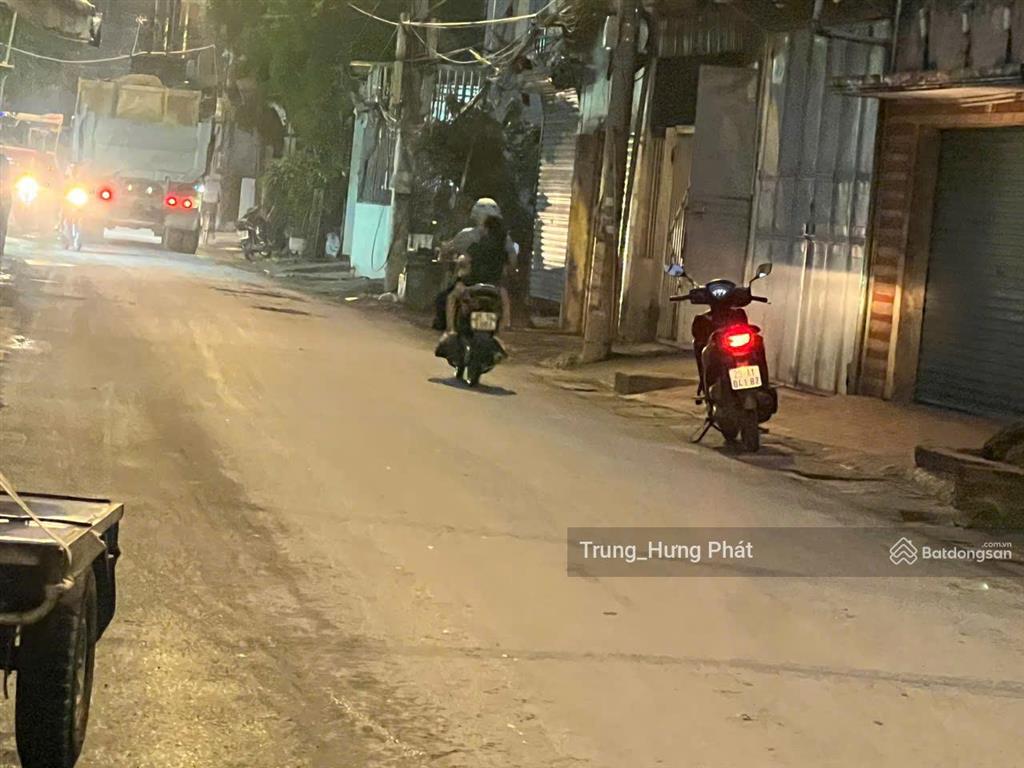 Bán đất tại trục chính vân tảo, thương tín cách 100m đường tỉnh lộ 427, 80m2, đi lại thuận tiện