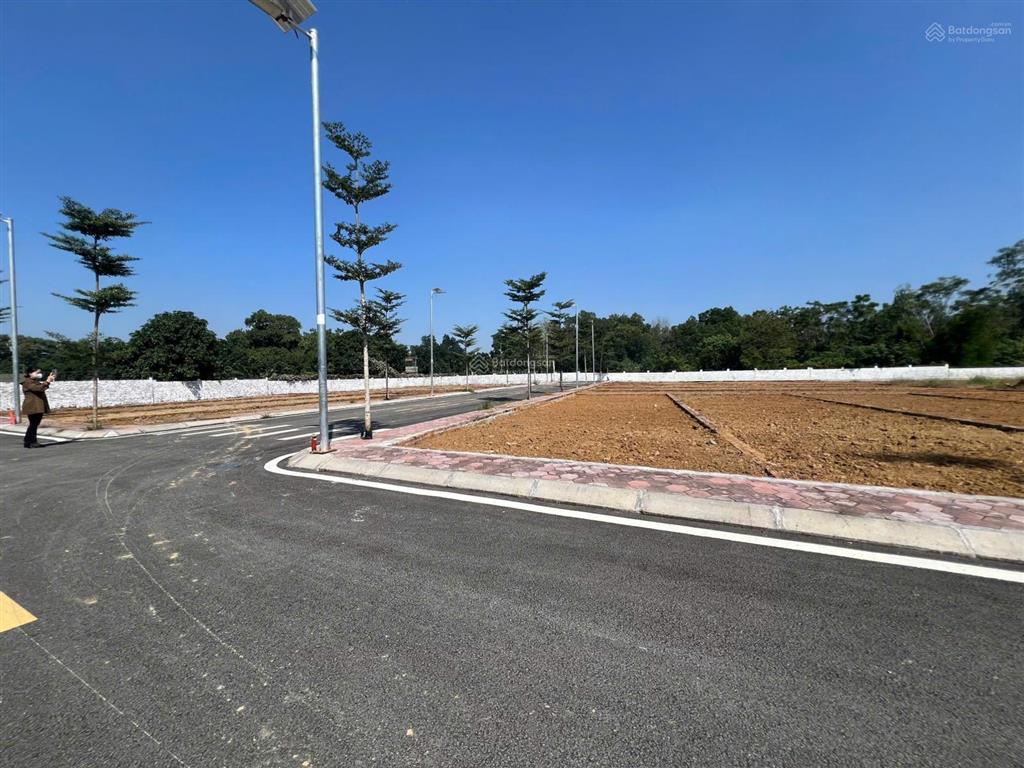 Chính chủ cần bán lô đất 100m² full thổ cư  vị trí đẹp tại phú cát, hà nội