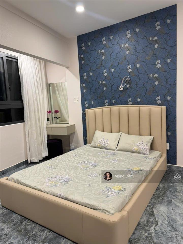 Bán nhanh chung cư 247 trần hưng đạo, phường cầu ông lãnh, quận 1  sổ hồng đầy đủ  giá chỉ 2,5 tỷ