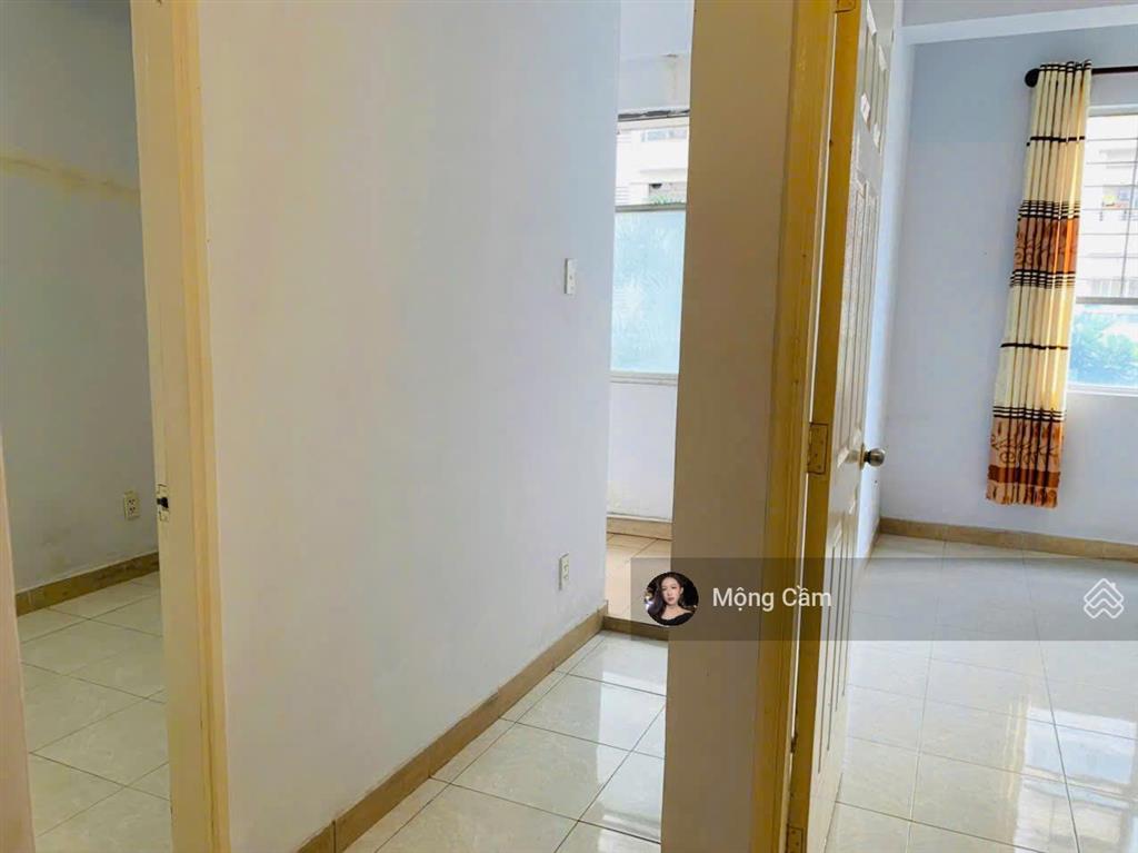 Giảm mạnh 500tr bán chcc ngô gia tự, q10  2pn, lầu cao thoáng, full nt  sổ hồng riêng