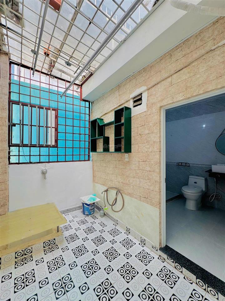 Giảm mạnh 500tr bán căn 1 trệt 1 lầu đường thống nhất, p.16, gò vấp  shr  giá 5,5 tỷ(bớt lộc)