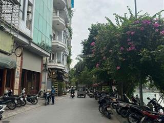 View hồ kinh doanh ô tô tránh  sầm uất  trung tâm đống đa
