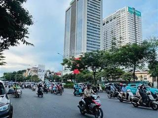 Bán nhà láng hạ 60m2*4t*mt 4.4m giá 13.8tỷ cách phố láng hạ 10m, ngõ thông kinh doanh ô tô đỗ cửa