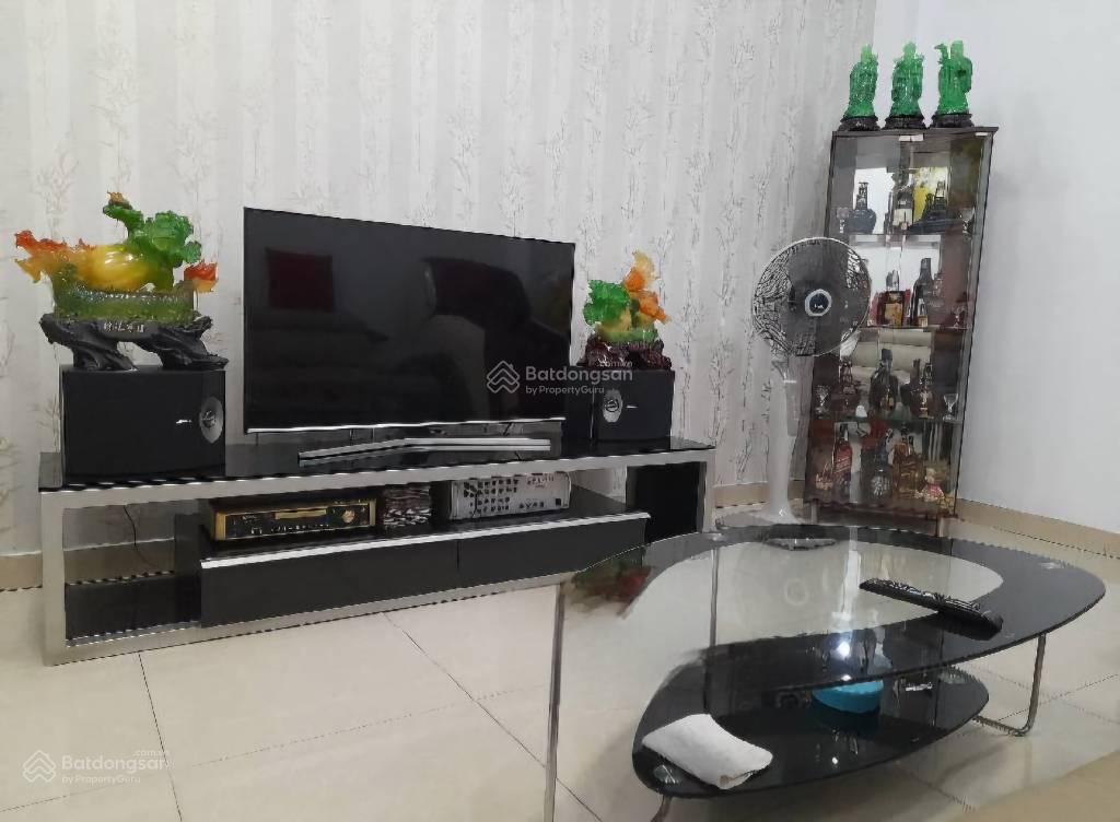 Bán gấp nhà mặt phố lạc long quân, 14,2 tỷ, 63m2, 5pn, 5wc, q11, hcm