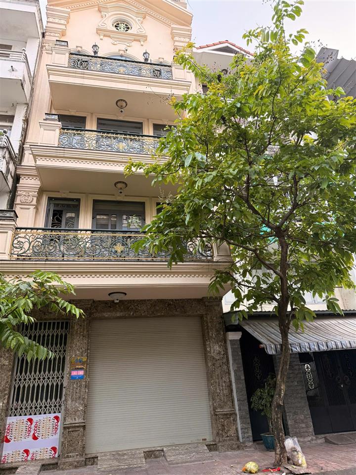 Bán gấp nhà mặt phố lạc long quân, 14,2 tỷ, 63m2, 5pn, 5wc, q11, hcm