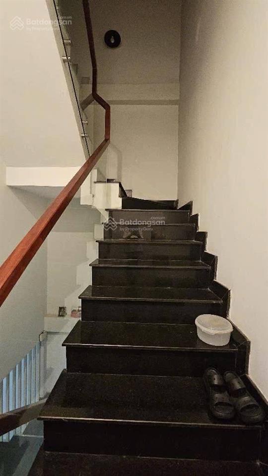 Nhà đẹp hxh 4 tầng ngay bàu cát, âu cơ xe hơi ngủ nhà chỉ nhỉnh 12 tỷ tl