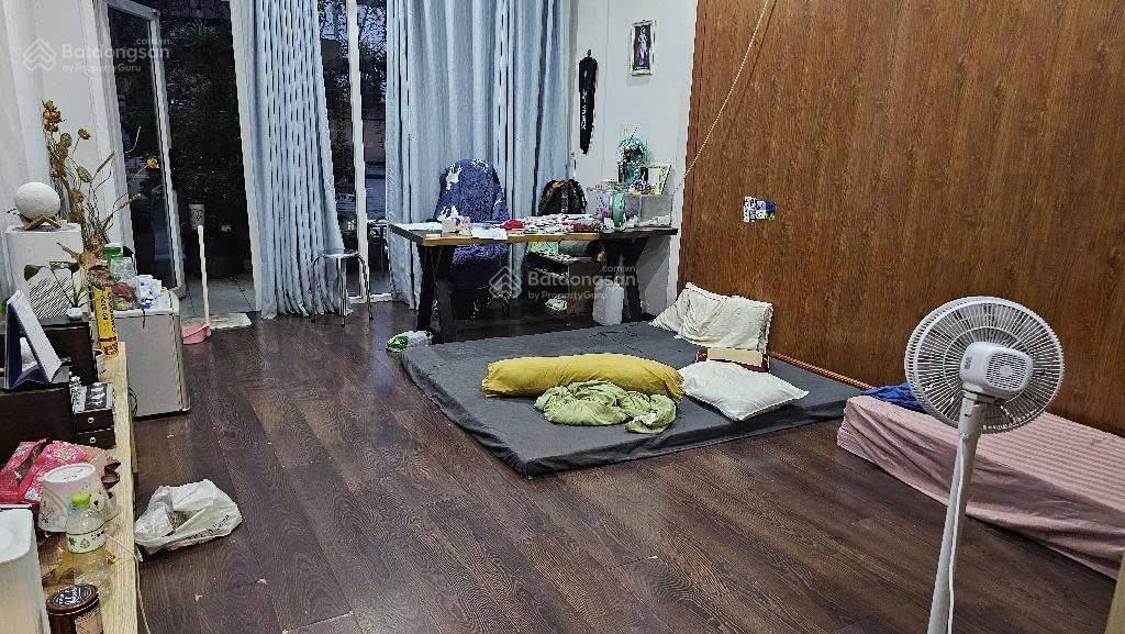 Nhà đẹp hxh 4 tầng ngay bàu cát, âu cơ xe hơi ngủ nhà chỉ nhỉnh 12 tỷ tl