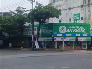 Bán nhà phố 2 mặt tiền, mt đường 25m, đang cho thuê 600 tr/1 năm