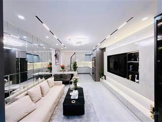 Trước nhà rộng 4m  nhà đẹp full nội thất