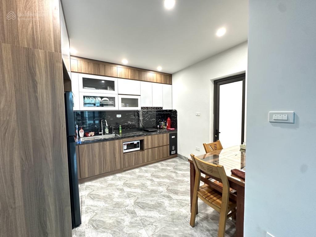 Vị trí quá đẹp  lô góc  ô tô tránh  thang máy