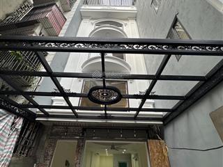 Gara 2 ôtô ,thang máy, nhà mới tinh,20m ôtô tránh,100m hồ thanh nhàn trung tâm q hai bà trưng , fun