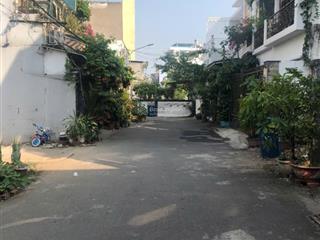 Bán nhà 1 trệt 1 lầu cách đường làng tăng phú 300m, diện tích 70m2 giá 5,9 tỉ.