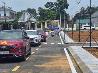 Bán cắt lỗ mảnh này để trả lãi ngân hàng . 100 mét vuông vắn ngay cổng đại học quốc gia hà nội