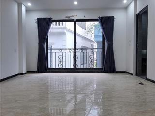 Bán nhà chùa hưng ký mặt kinh doanh sầm uất  thang máy  nhà xây mới
30m6 tầng 11 tỷ