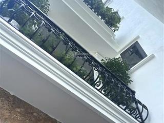 Chỉ 6,36tỷ40mx5tầng #bằng liệt,#linh đàmnội thất long lanh