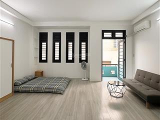 Căn hộ cho thuê bancol 35m2 full nt ngay gần trung tâm