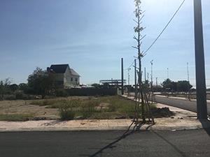 Cần bán gấp nền đất khu dân cư tân lân gần vinhomes cần giuộc, 81m2, giá 680 triệu