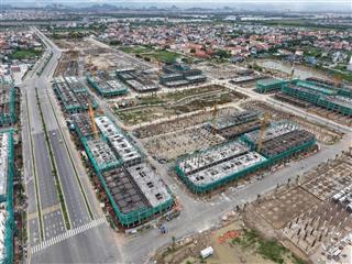 Một căn duy nhất căn liền kề mặt đường đỗ mười vị trí đẹp. đầu tư tốt.  ngay 0969 977 ***