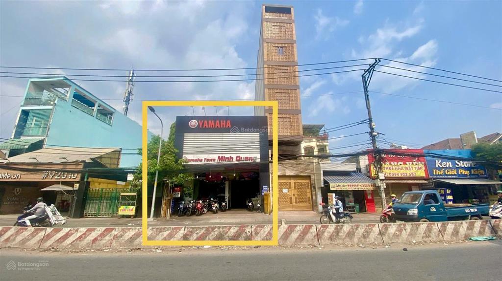 Bán nhà mặt tiền 8x35m huỳnh tấn phát quận 7 gần kcx tân thuận