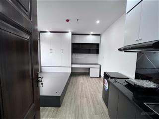Bán nhà võ chí công  6 tầng thang máy  52m2 cho thuê dòng tiền 50 triệu/ tháng  giá 11.6 tỷ.