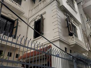 Bán nhà tại đường tứ liên  tây hồ
