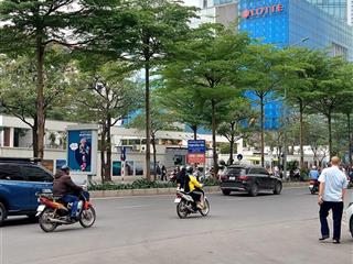 Bán nhà mặt phố tại đường linh lang dt 117m2, giá 68 tỷ. ba đình