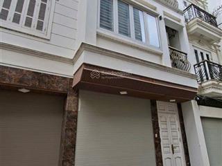 Bán nhà tai đường đội cấn 120m2, 5 tầng ôtô tránh giá 42 tỷ. ba đình