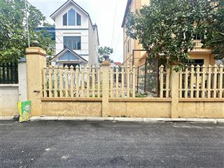 Chính chủ bán lô đất đẹp 100m full thổ cư đông cao, tráng việt giá 46tr/m2