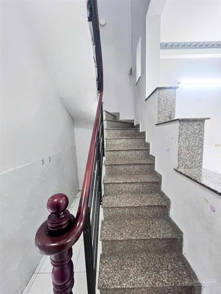 Bán nhà mặt tiền tx 13 đường thông xe tải  kề bên chung cư picity  giáp gò vấp