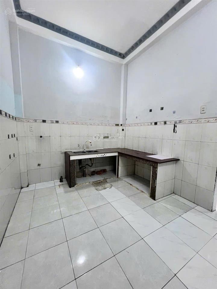 Bán nhà mặt tiền tx 13 đường thông xe tải  kề bên chung cư picity  giáp gò vấp