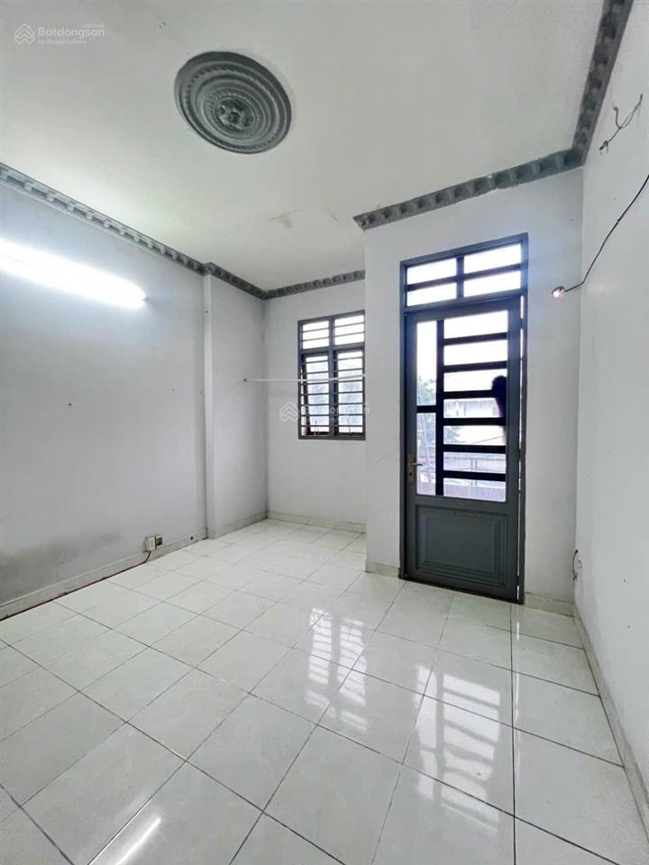 Bán nhà mặt tiền tx 13 đường thông xe tải  kề bên chung cư picity  giáp gò vấp