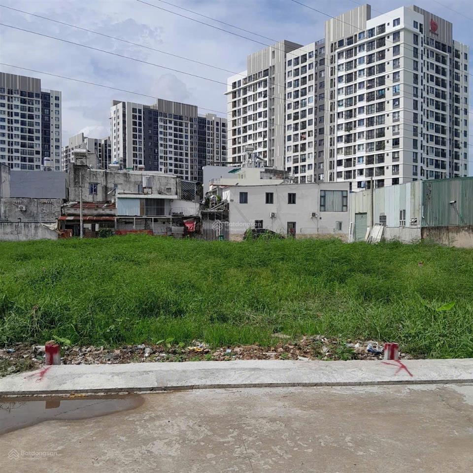Giá cực tốt 2 lô liền kề ngay chung cư picity tx 13, dt 4 x 15m = 60m2, giá chỉ 3.6tỷ