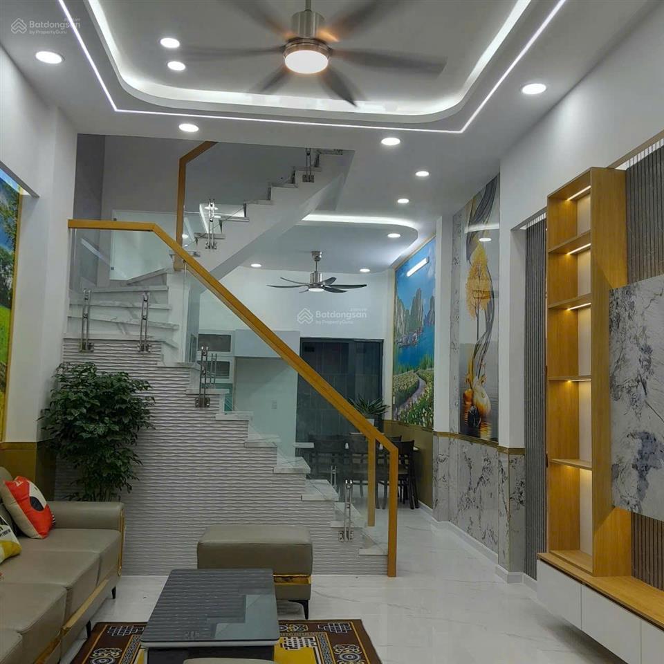 Chỉ 4.35 tỷ nhà xây mới 100 % nội thất đầy đủ  hẻm trước nhà 7m  xe hơi đậu cửa