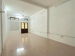 Nhà mtkd lạc long quân q11 . dt  4 x 23m cn 90m2 , 2 tầng , giá  17.5 tỷ