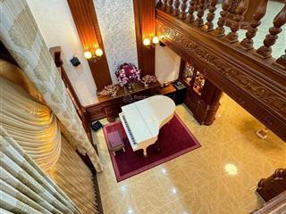 Bán nhà mặt tiền đường tạ uyên  hồng bàng, p15, q5, dt  5,9m x 20m, 59 tỷ thương lượng