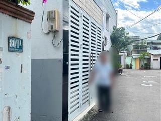 Bán nhà hẽm 80// tân hòa đông. pphú lâm ( có sân riêng biệt )