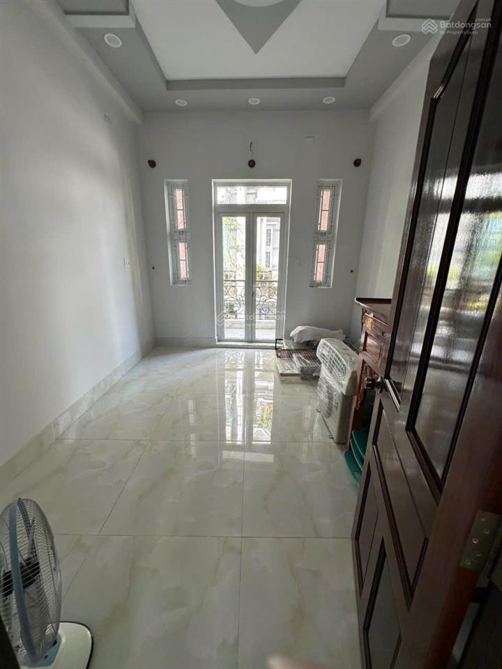 Hh 100tr nhận đủ  bán nhà hẻm xe hơi đường nhựa 226 an dương vương, p. bình phú