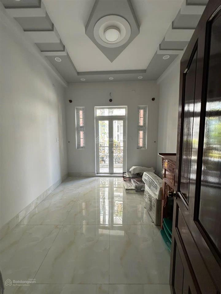 Hh 100tr nhận đủ  bán nhà hẻm xe hơi đường nhựa 226 an dương vương, p. bình phú