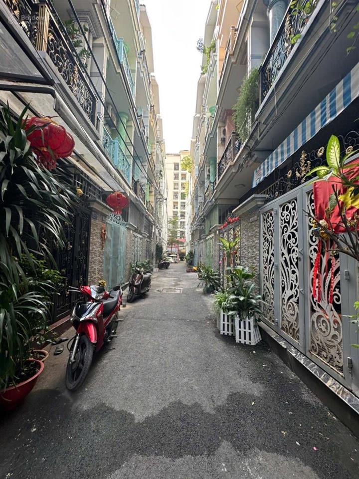 80 triệu nhận đủ
bán nhà hẻm xe hơi đường nhựa 226 an dương vương, p.bình phú thông ra võ văn kiệt